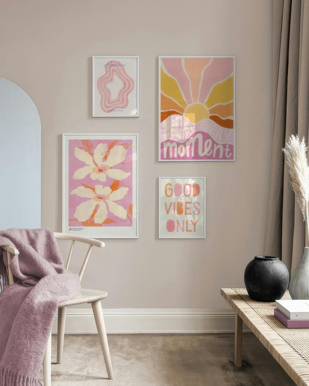 Набор плакатов Good Vibes