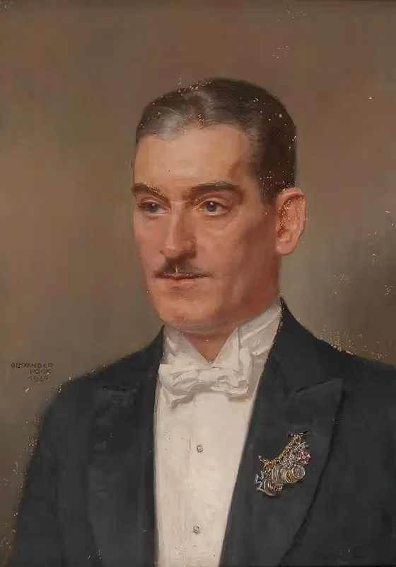 Портрет господина с миниатюрной цепочкой by Александр Пок, 1934 — digital art print download