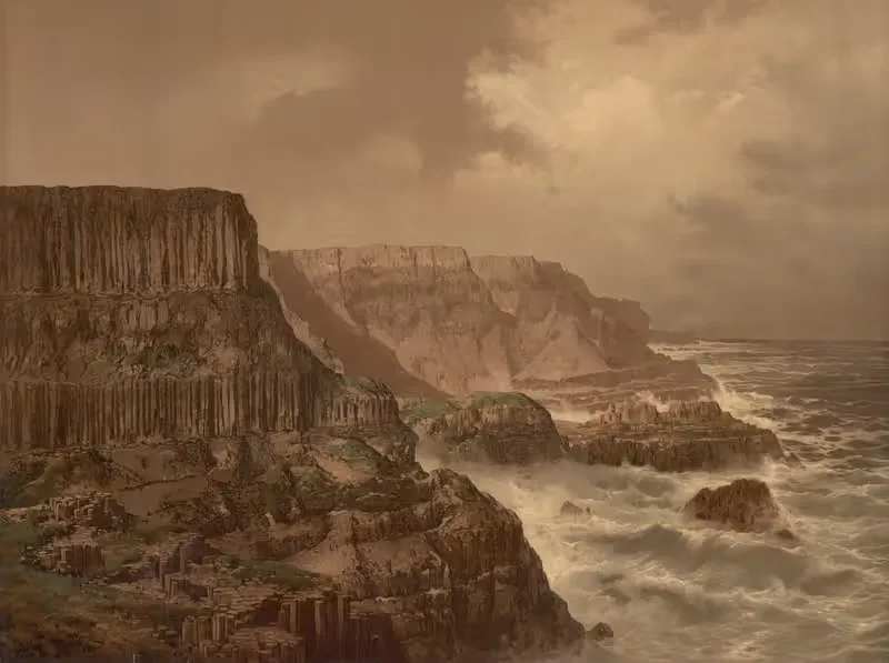 Cliffs in Ireland. (Pleaskin head, Giants Causeway) — Ed Hölzel