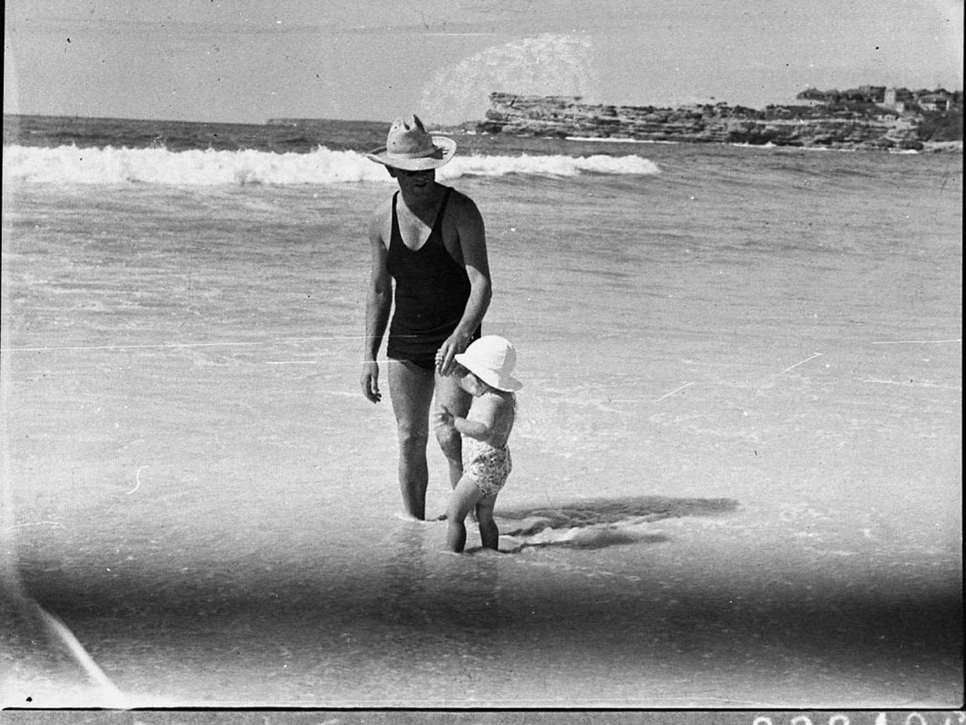 Bondi Beach by Sam Hood — digital art print download