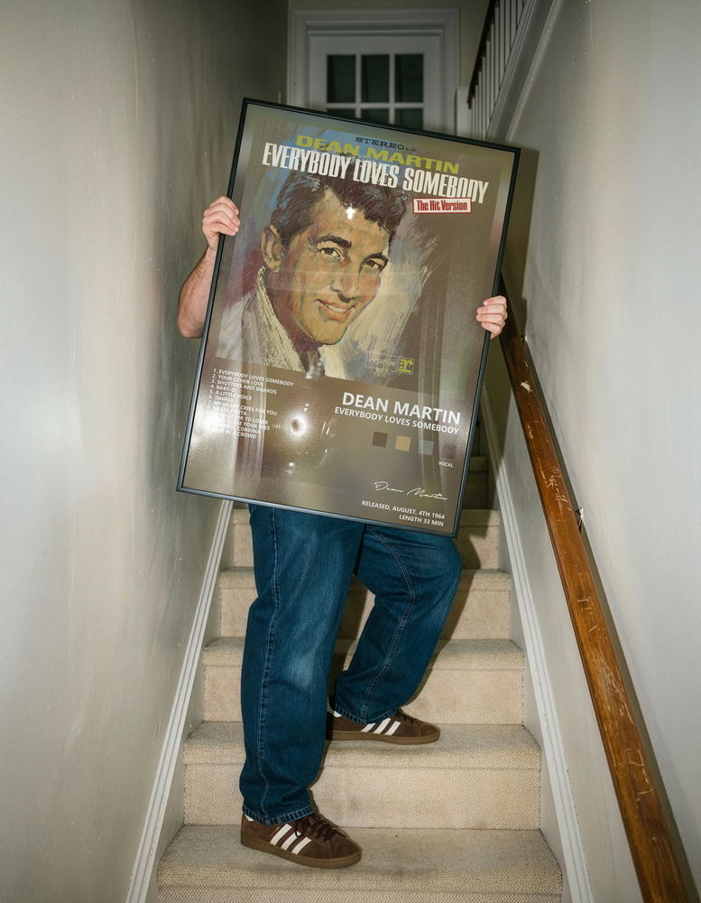 Музыкальный постер: Dean Martin — Everybody Loves Somebody