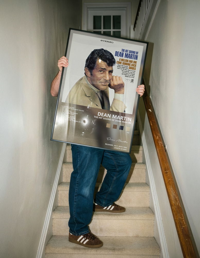 Музыкальный постер: Dean Martin — The Hit Sound of Dean Martin