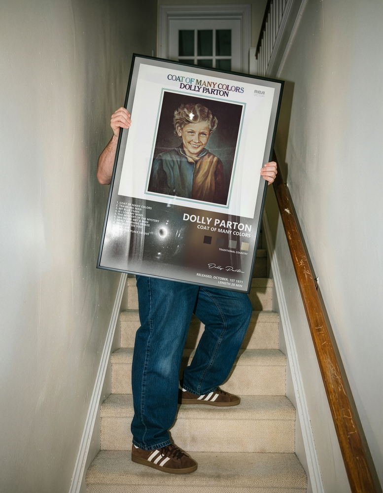 Музыкальный постер: Dolly Parton — Coat of Many Colors