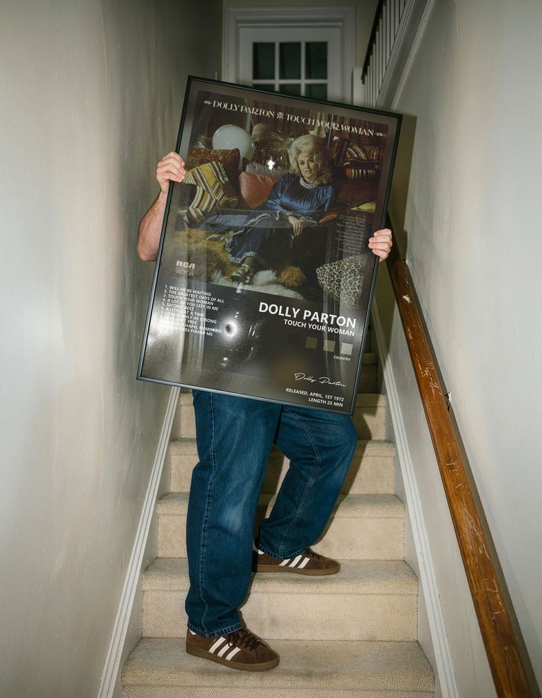 Музыкальный постер: Dolly Parton — Touch Your Woman