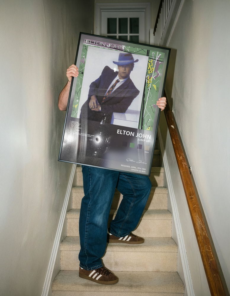 Музыкальный постер: Elton John — Jump Up