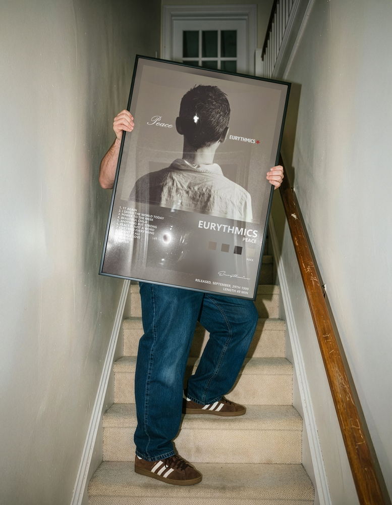 Музыкальный постер: Eurythmics — Peace