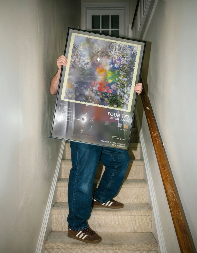Музыкальный постер: Four Tet — Sixteen Oceans