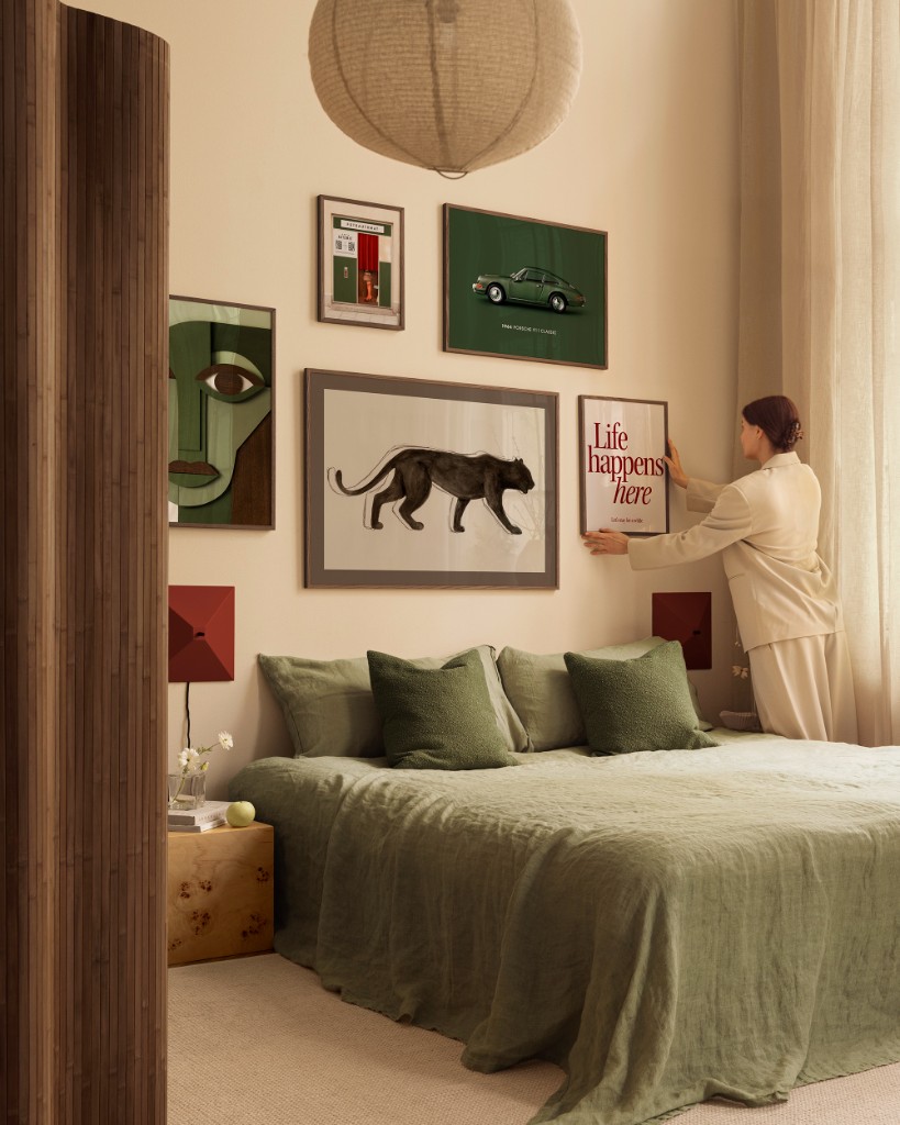 Room styled with onlly.art poster — 8